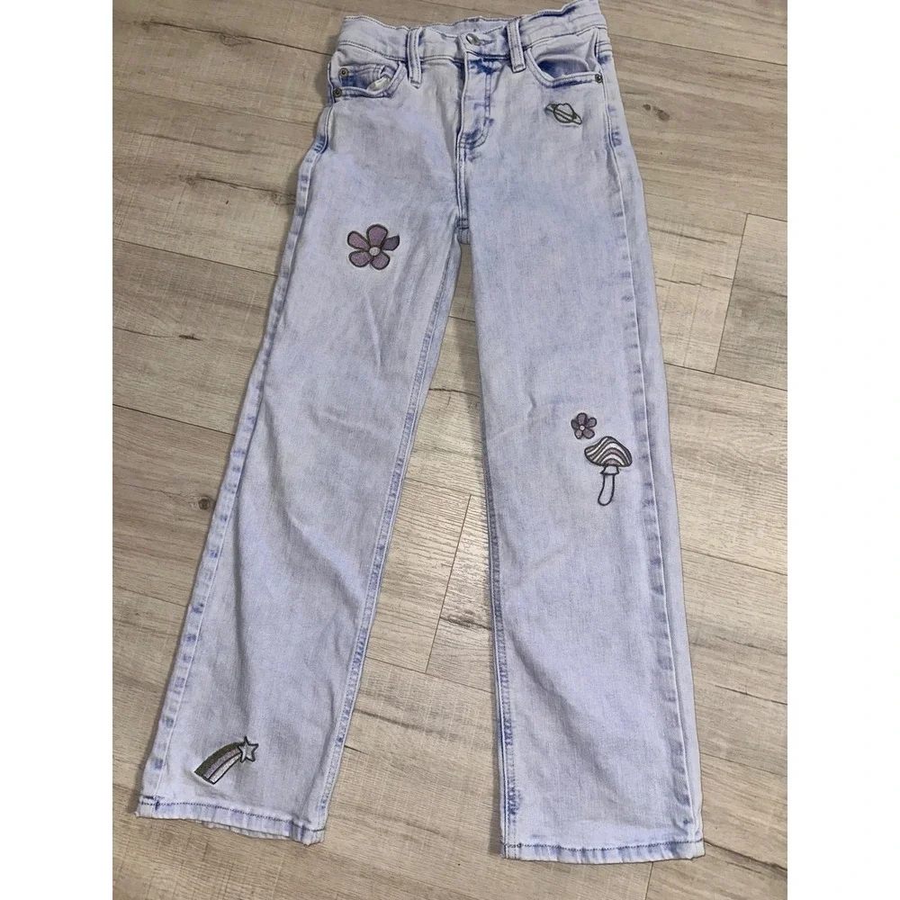 Thereabouts Girls Light Wash Wide Leg Embroidered Patch Jeans Size 10 Mushroom